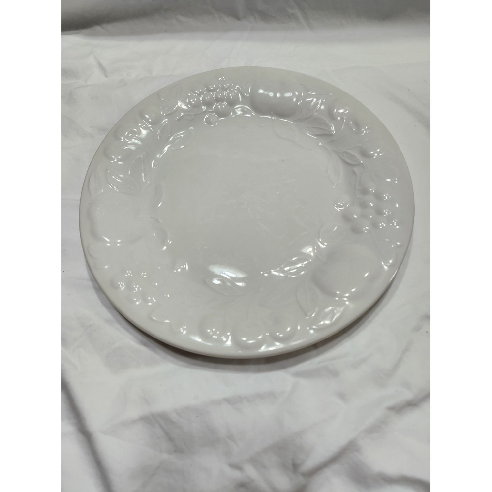 Vintage‎ Gibson  Fruit Dinner Plates Set Of 2  White - Picture 8 of 11